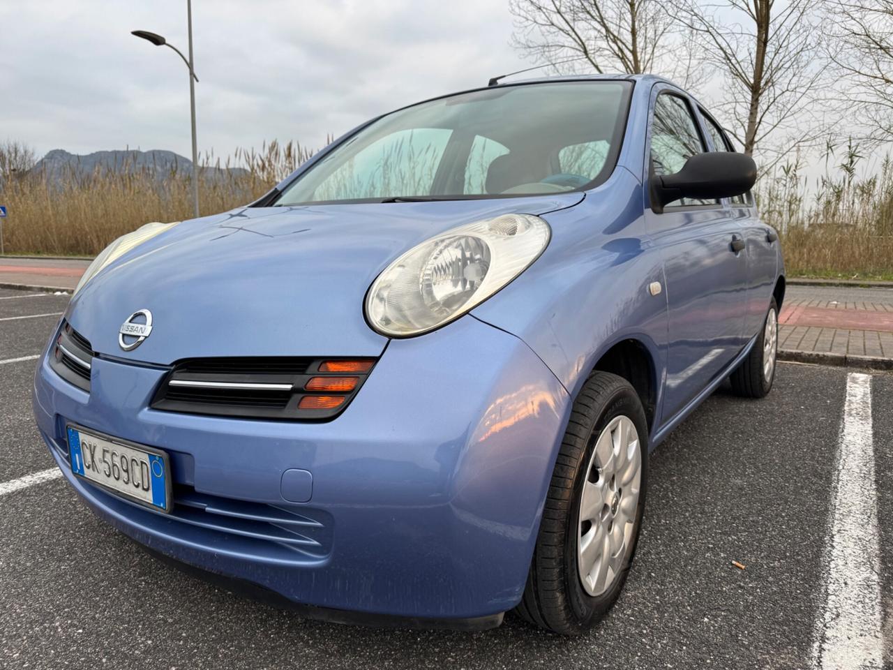 Nissan Micra 1.0 16V 5 porte Visia