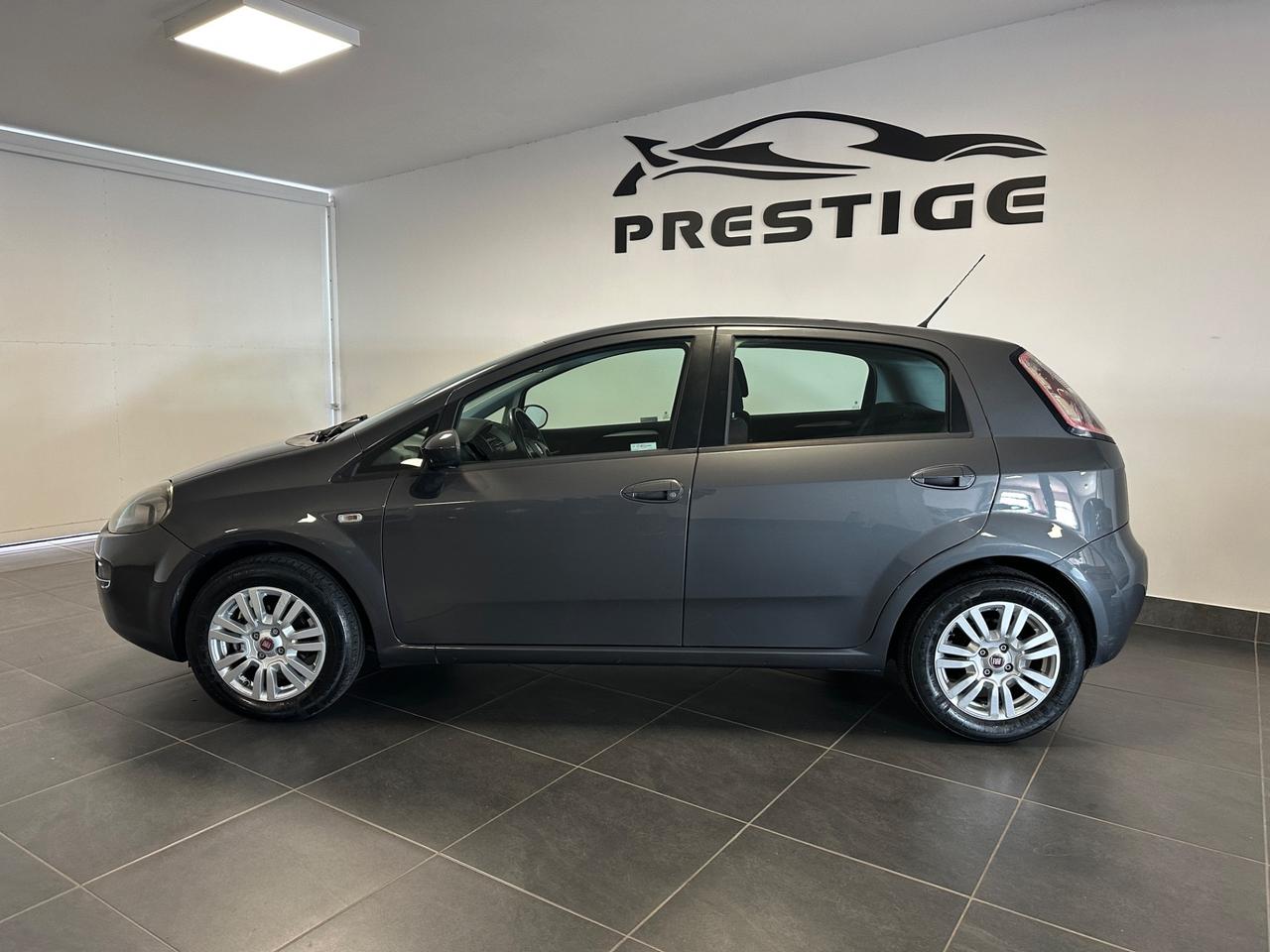 FIAT PUNTO 1.2 BENZINA 69CV NEOPATENTATI UNIPRO