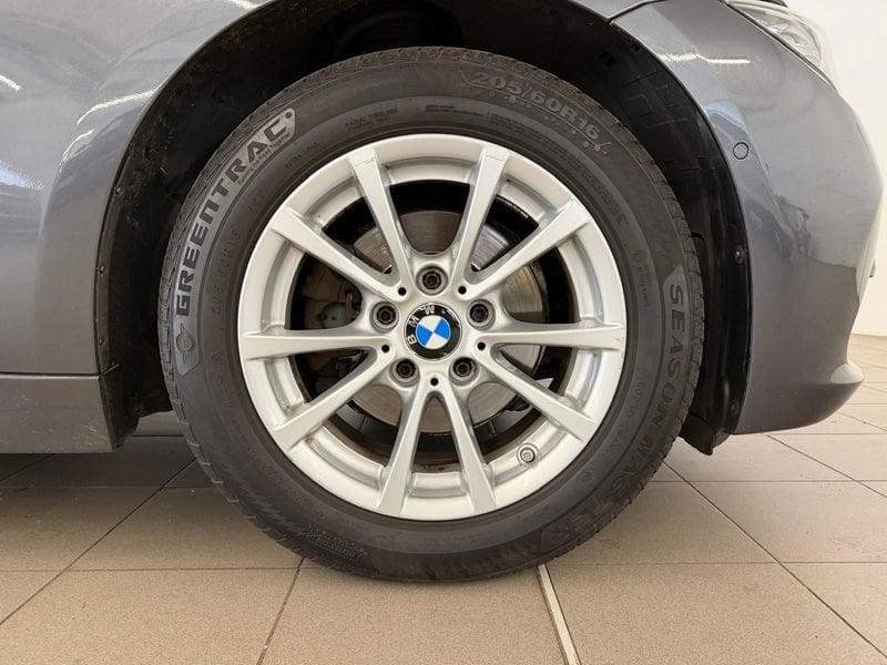 BMW Serie 3 318d Business Adv. Aut.