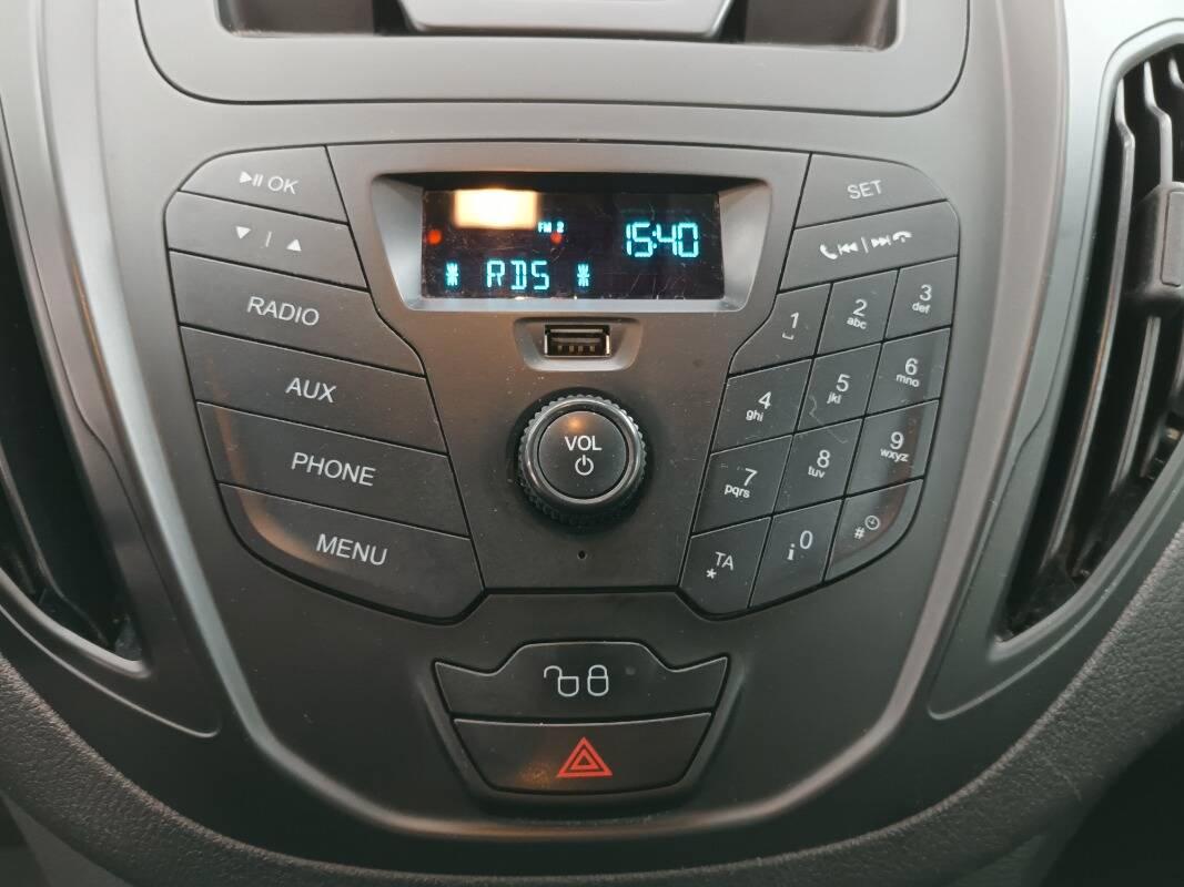 Ford Tourneo Courier 100cv plus