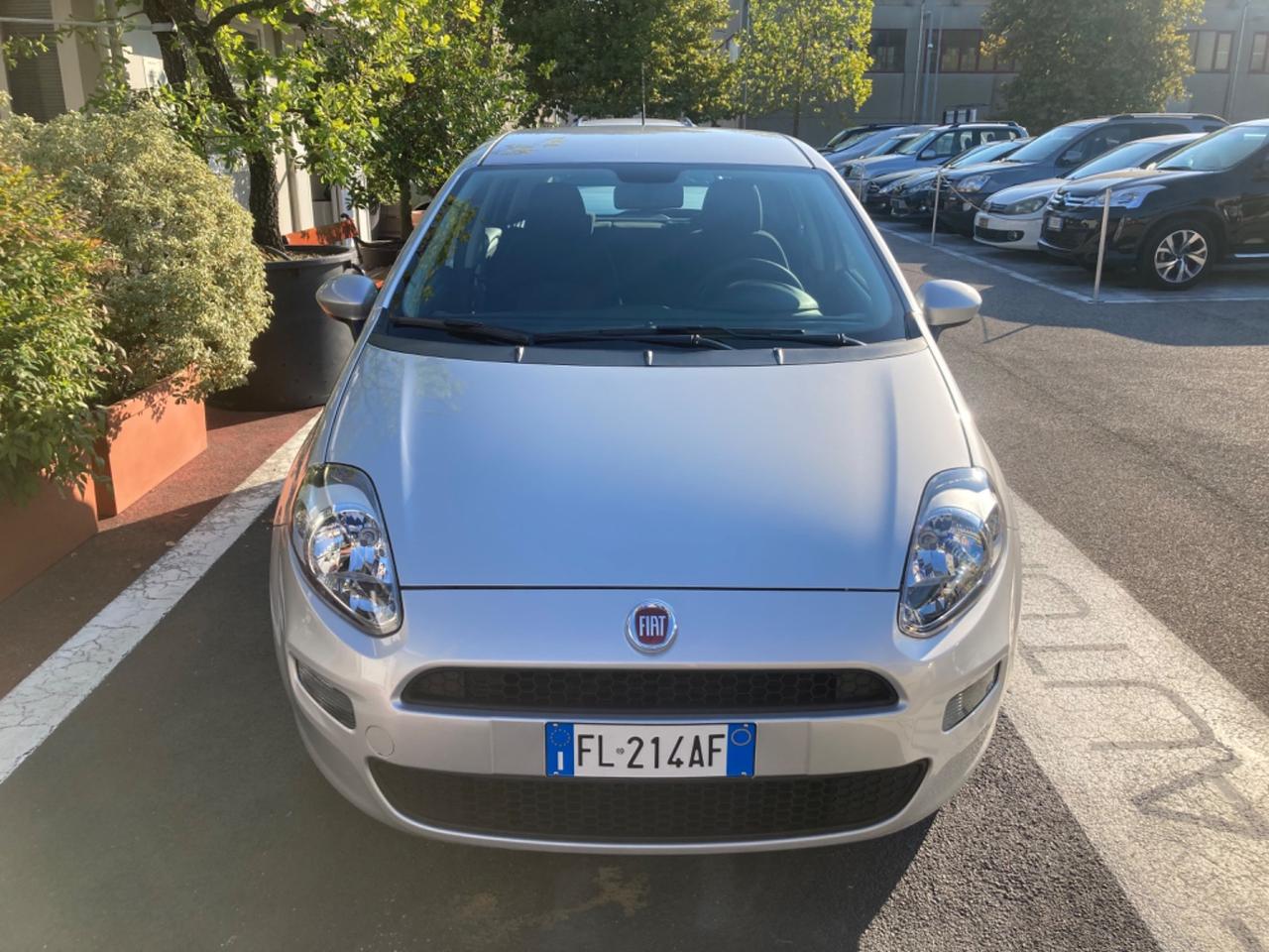 FIAT GRANDE PUNTO (KM 7.238) NUOVA DI FABBRICA