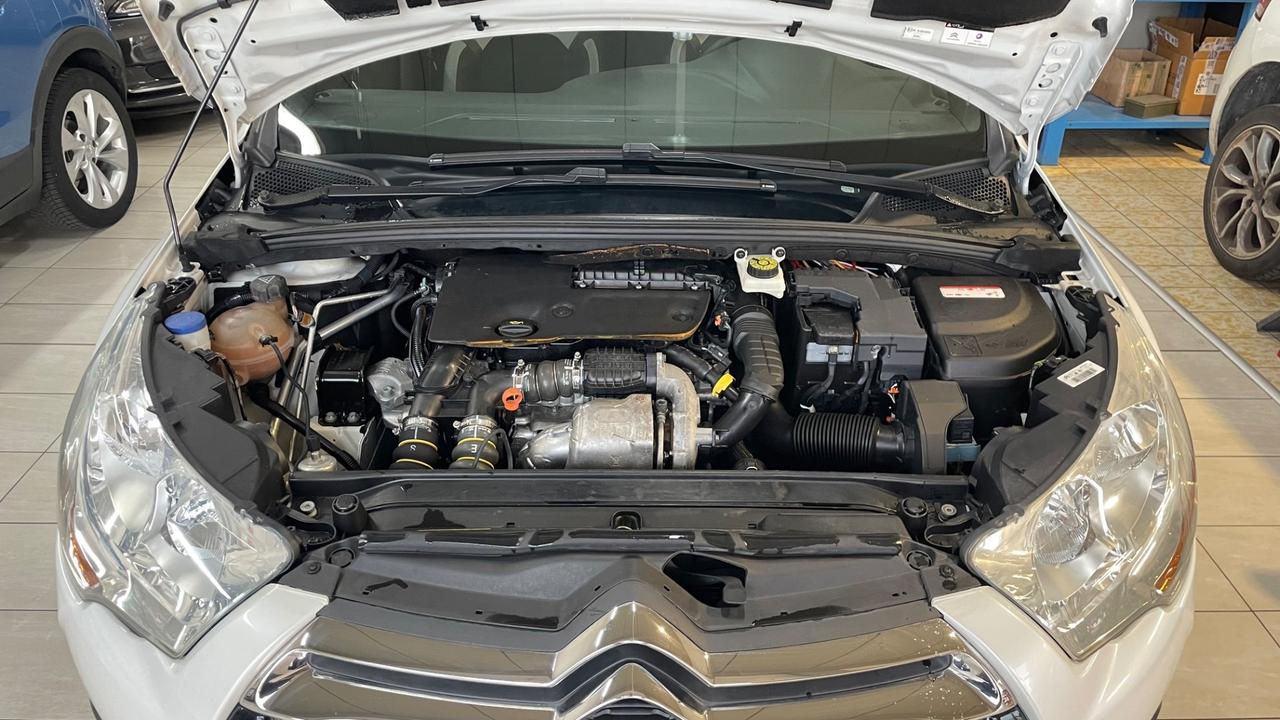 Ds DS4 4 BlueHDi 120 S&S So Chic