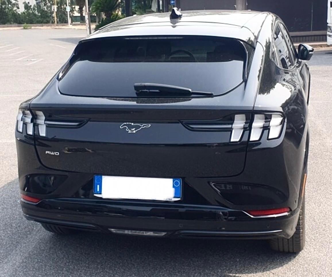 Ford Mustang Mach-E AWD Standard Range 269 CV