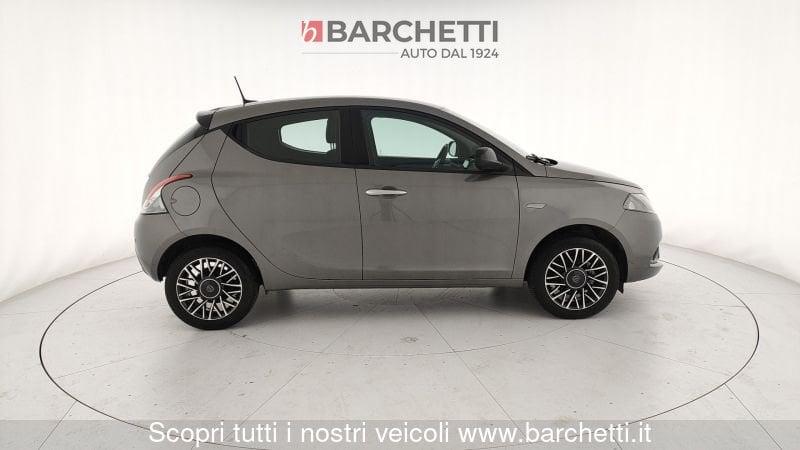 Lancia Ypsilon 1.0 FireFly 5 porte S&S Hybrid Platino