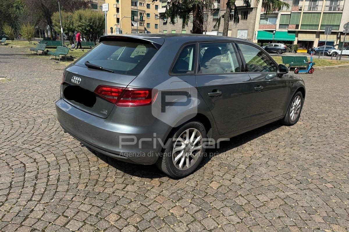 AUDI A3 SPB 1.6 TDI clean diesel quattro Young