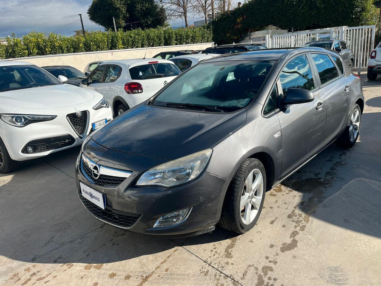 Opel Astra 1.4 Turbo 140CV 5 porte GPL