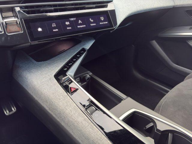 PEUGEOT 3008 Hybrid 145cv e-DCS6 GT