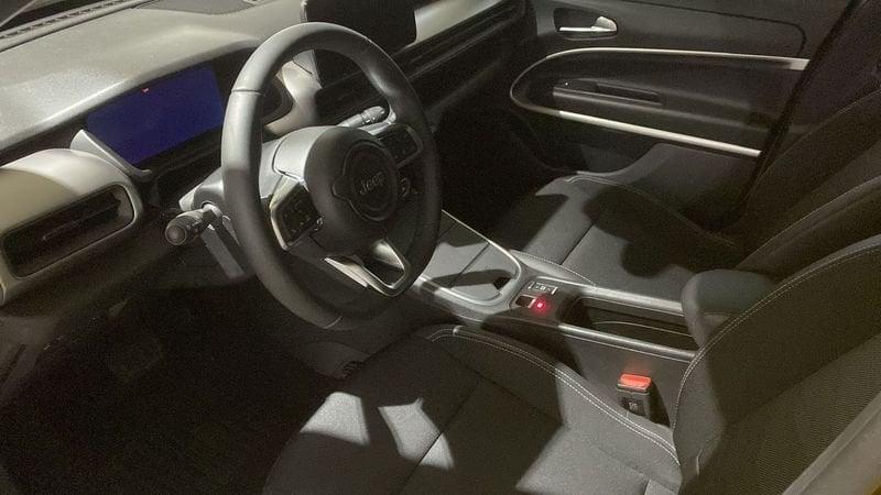 Jeep Avenger Avenger BEV Summit