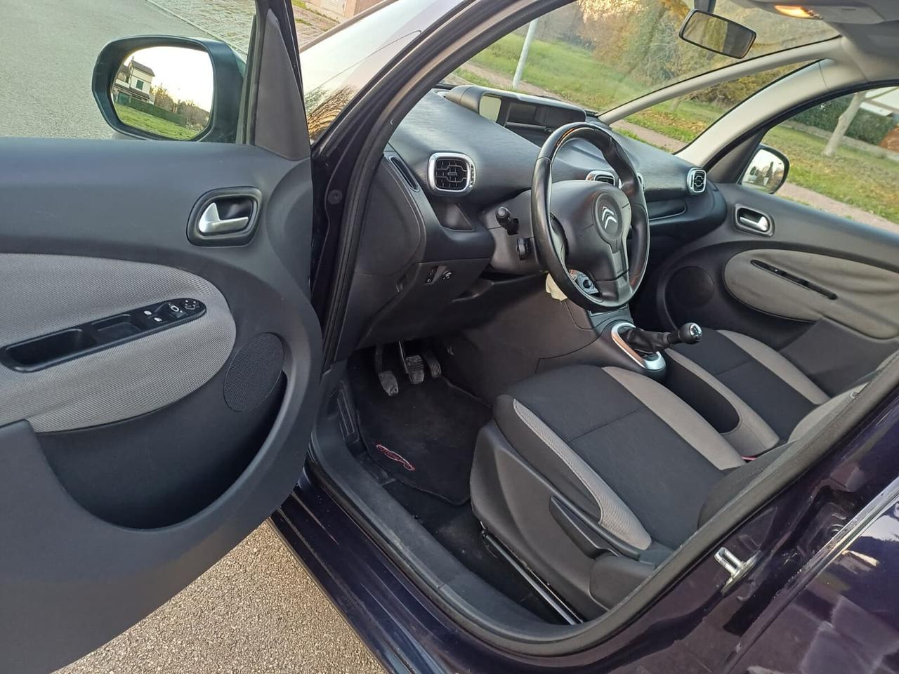 Citroen C3 Picasso 1.4 VTi 95 GPL airdream Seduction