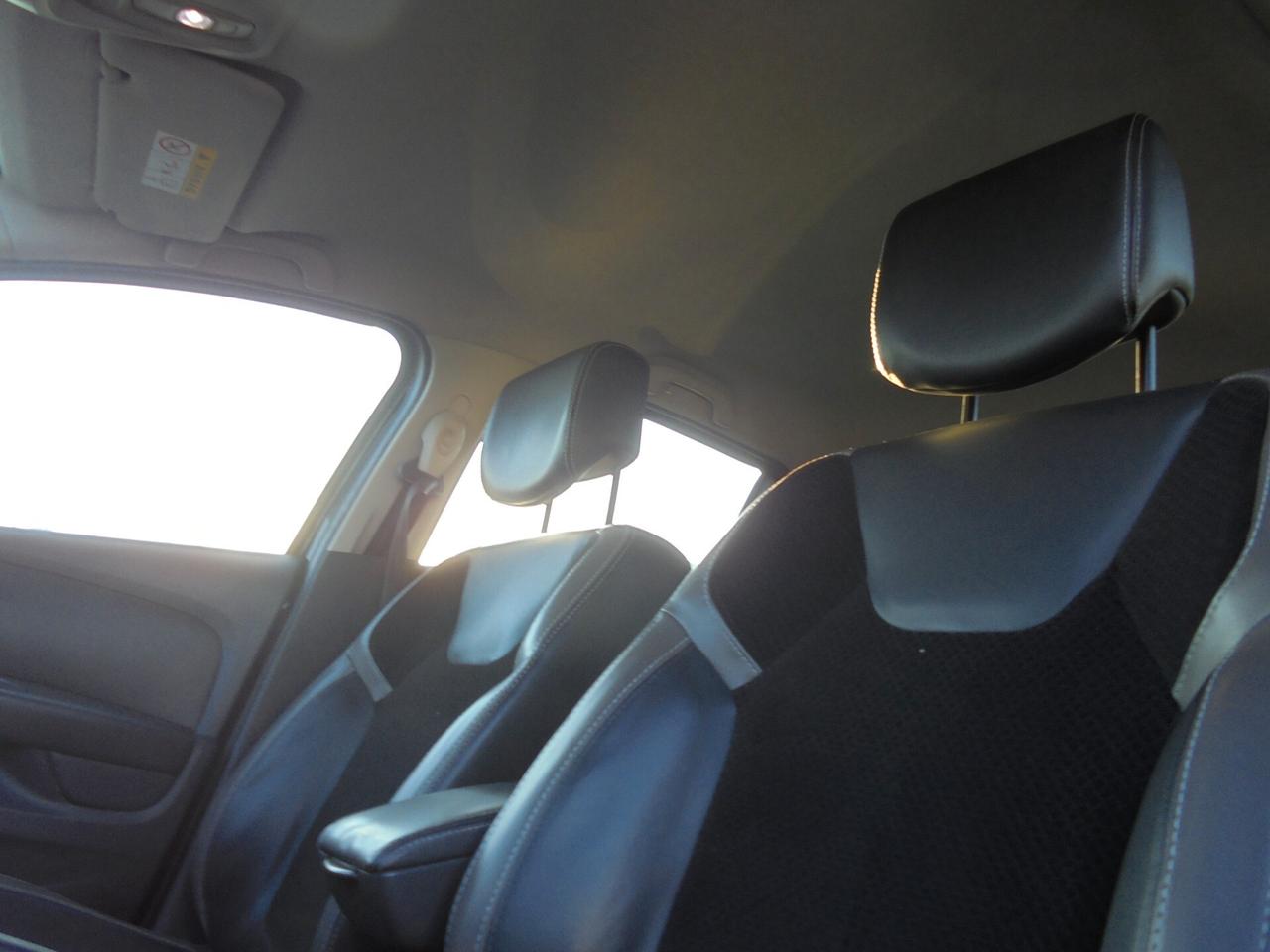 Renault Clio dCi 8V 75 CV Start&Stop 5 porte Energy Intens
