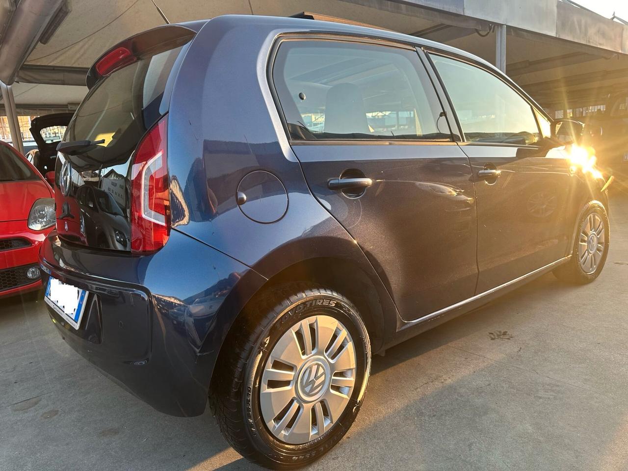 VOLKSWAGEN UP TETTO APRIBILE 77 MILA KM!