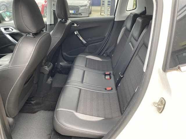 Peugeot 2008 BlueHDi 100 S&S Allure