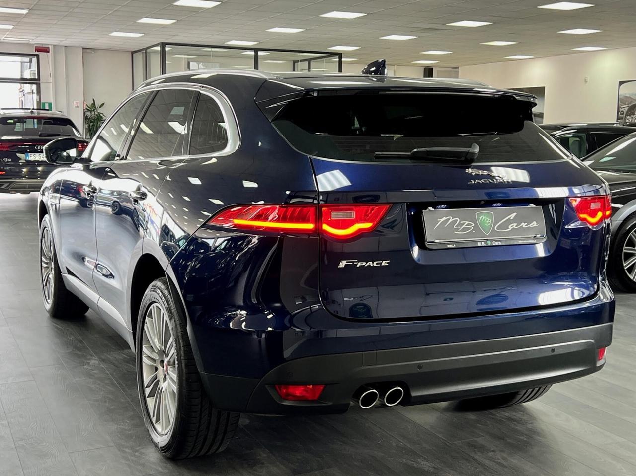 Jaguar F-Pace 2.0d i4 Pure 180cv auto