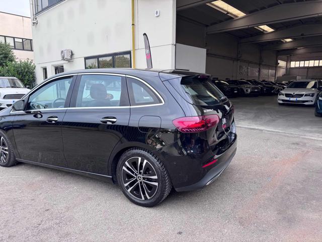MERCEDES-BENZ B 180 d Automatic AMG Line Premium
