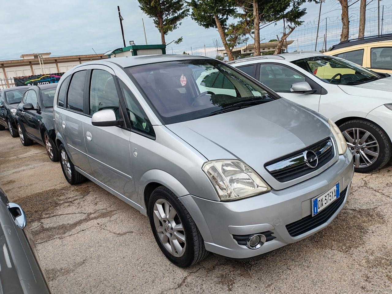 Opel Meriva 1.7 CDTI 101CV Cosmo