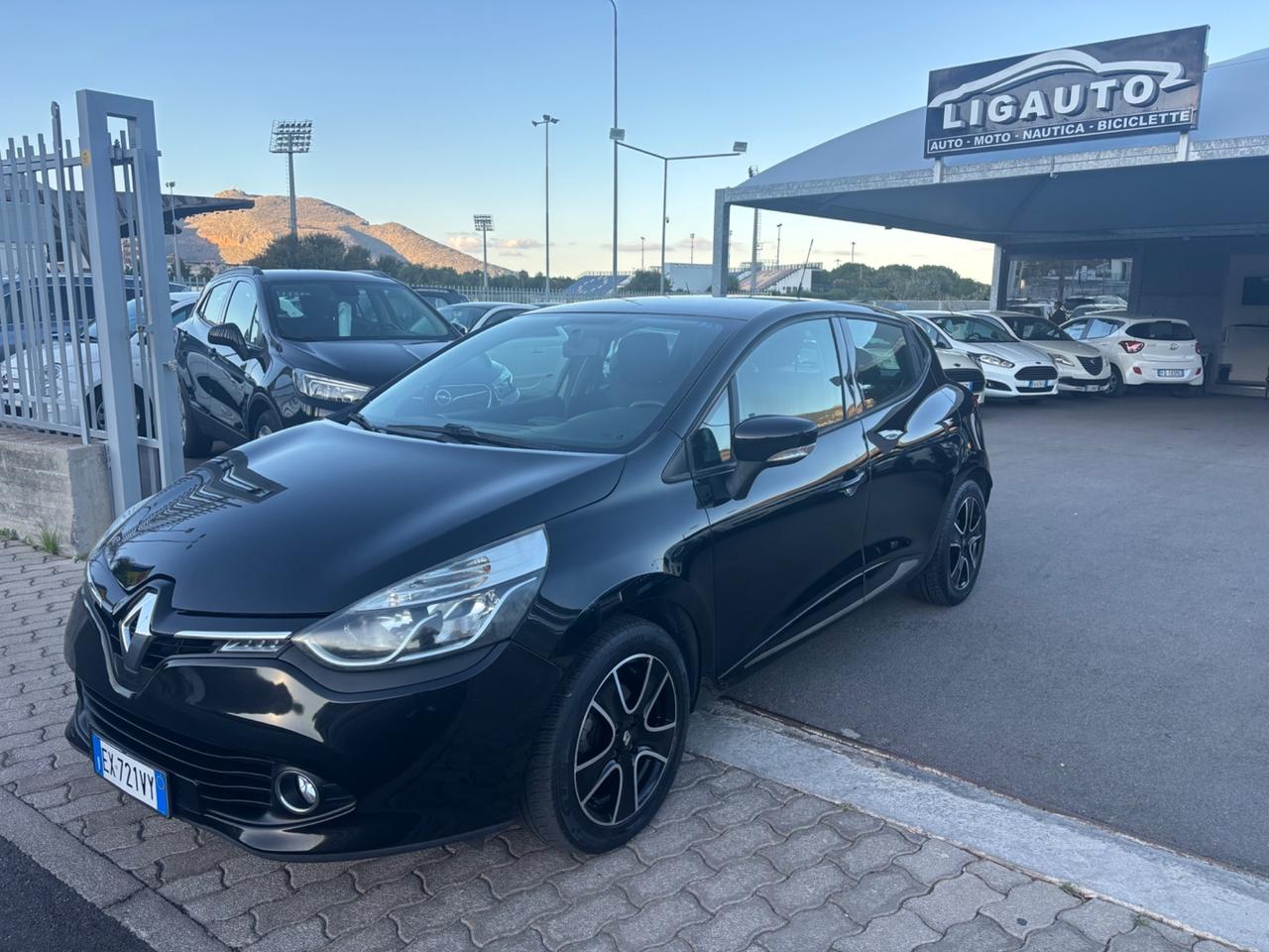 Renault Clio 1.5 dCi 8V 75CV 5 porte Costume National