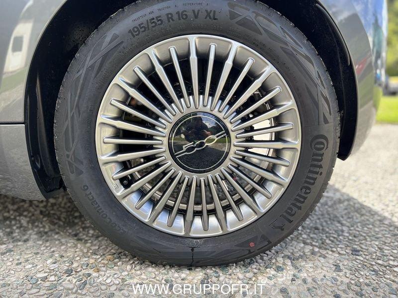 FIAT 500 Berlina 320 42 kWh