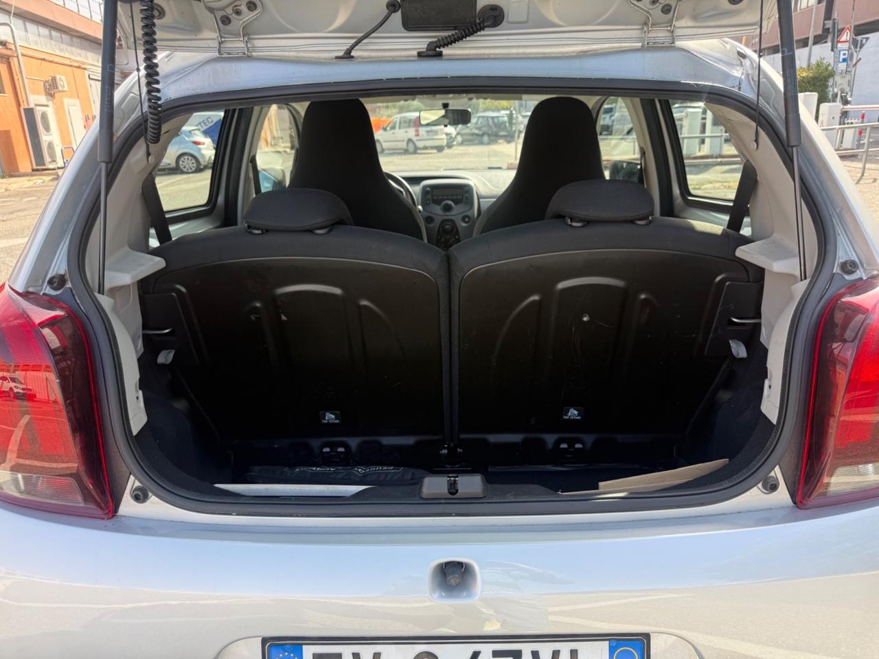 Peugeot 108 VTi 72 ETG 5 porte Allure