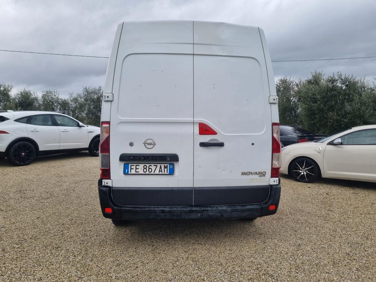 Opel Movano
