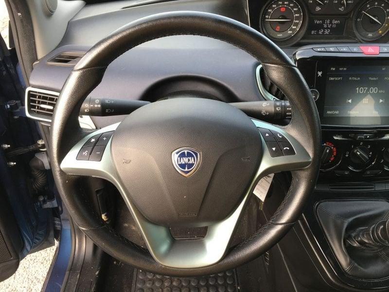 Lancia Ypsilon 1.0 FireFly Hybrid Silver 5p PROMO