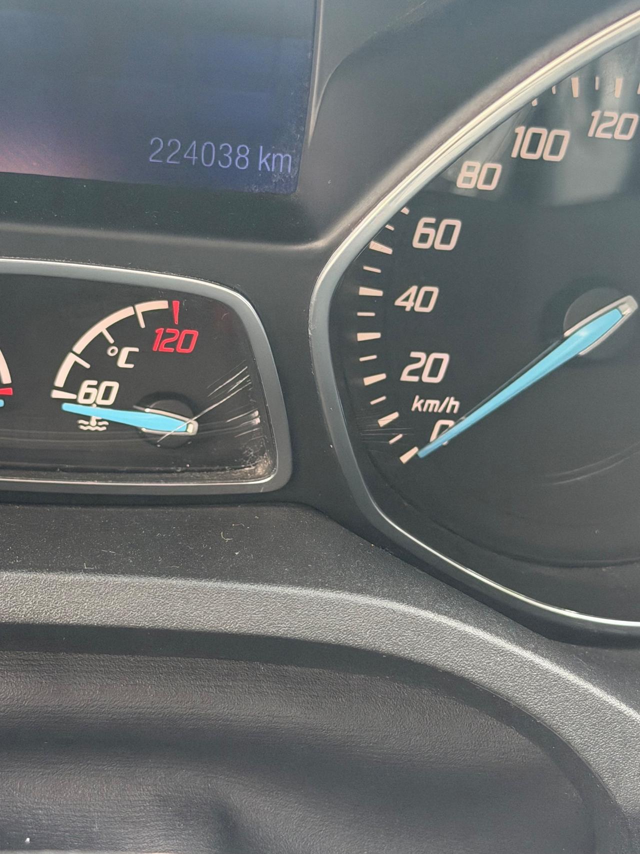 Ford Kuga 2.0 TDCI 140 CV 4WD Powershift
