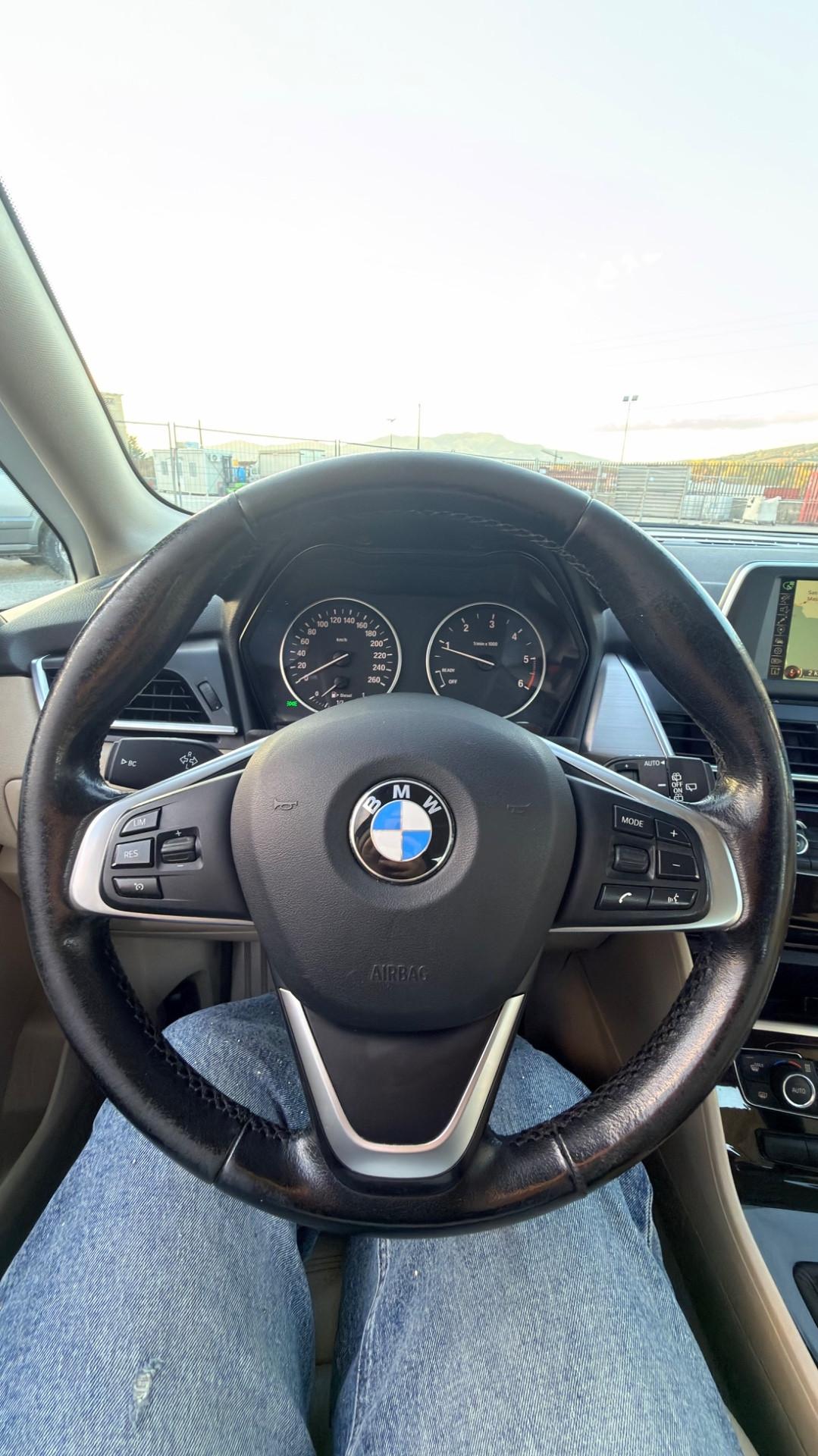 Bmw 2er Active Tourer 218d Luxury