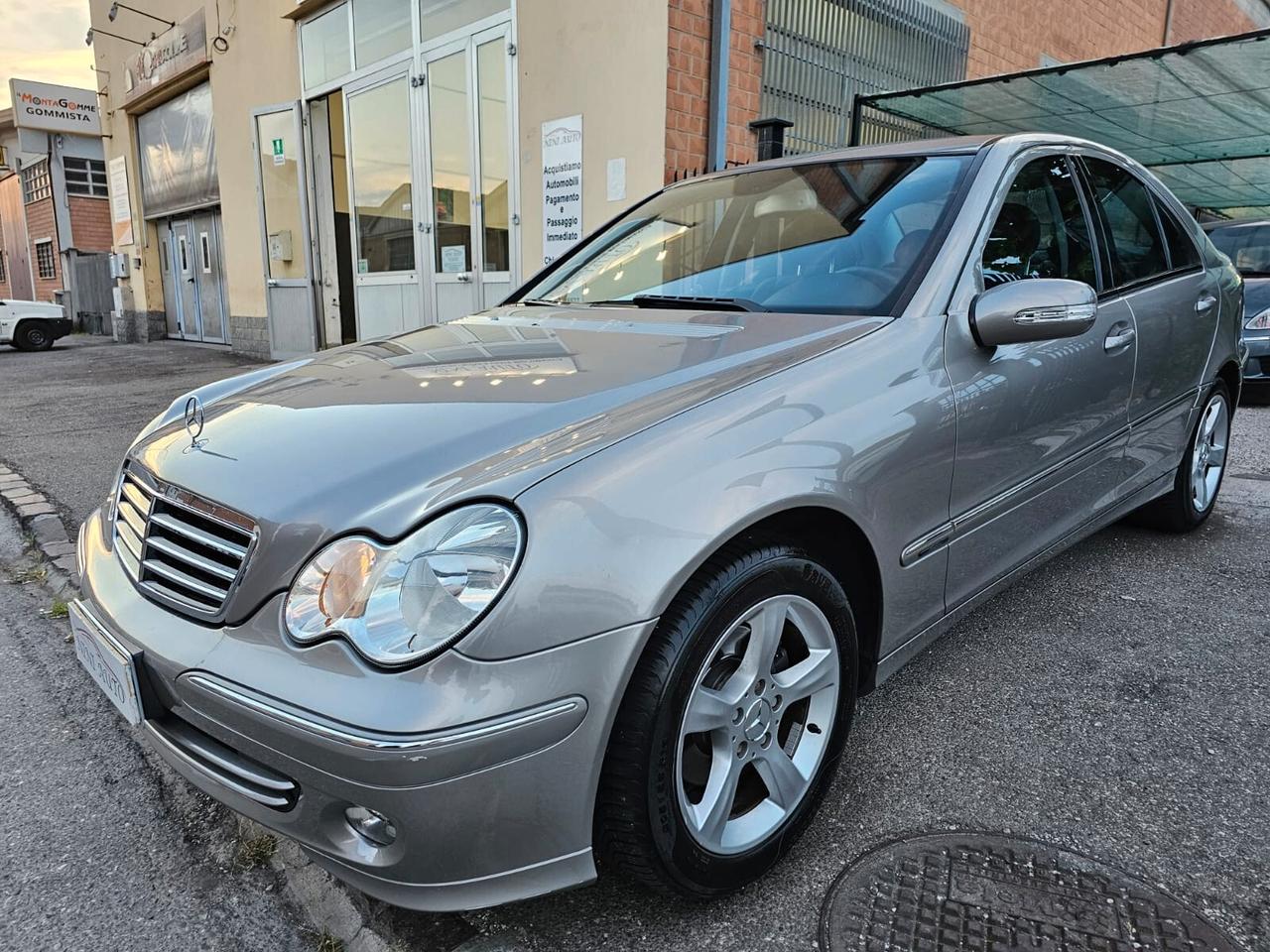Mercedes-benz C 220 CDI 150cv Avantgarde*Aut*Pelle*Unipro*
