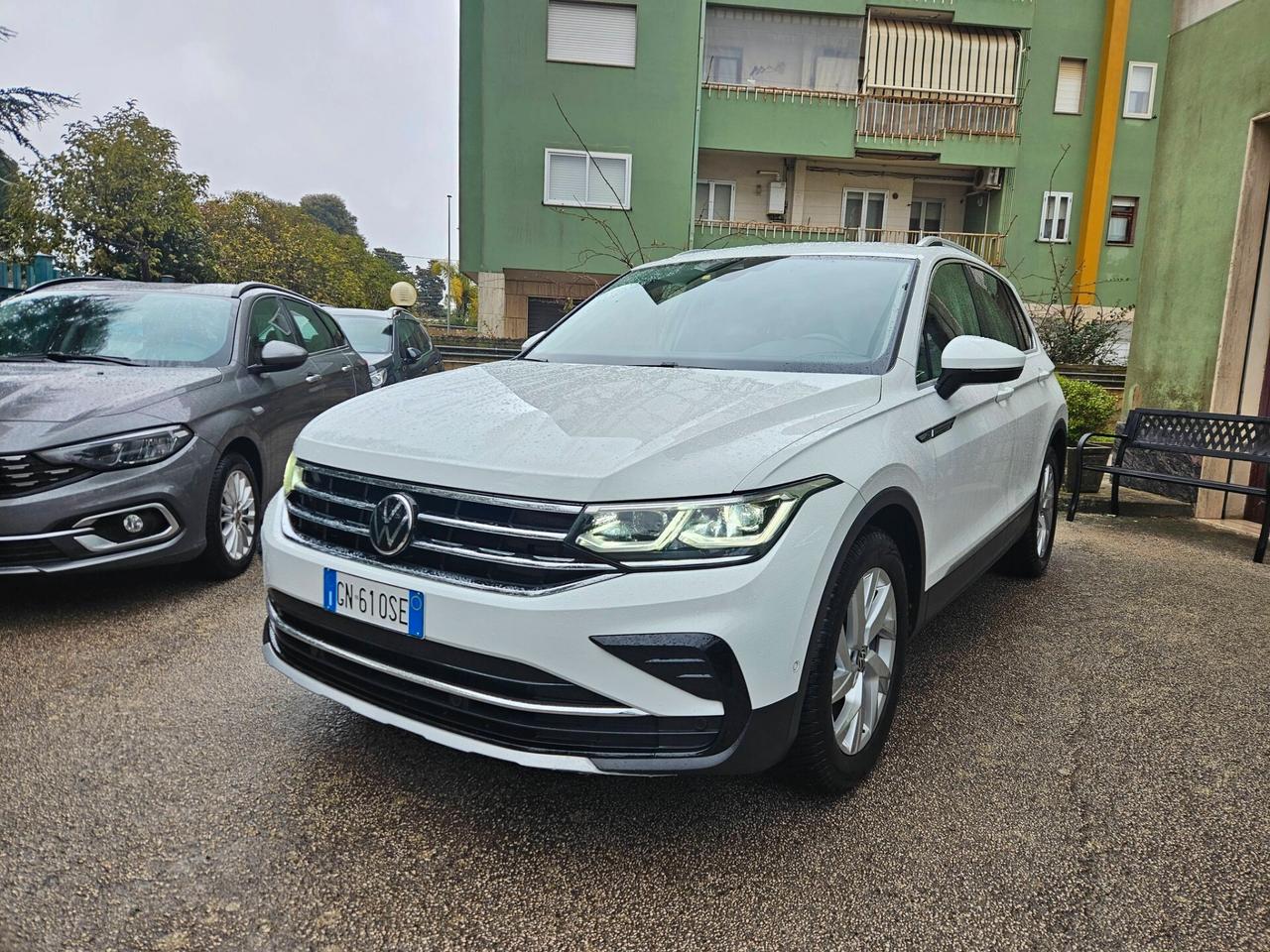 Volkswagen Tiguan 2.0 TDI 150 CV SCR DSG Elegance