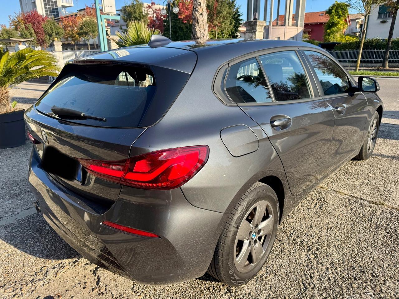 BMW 116d 116cv NAVI AUT. 2020 (PERMUTO)