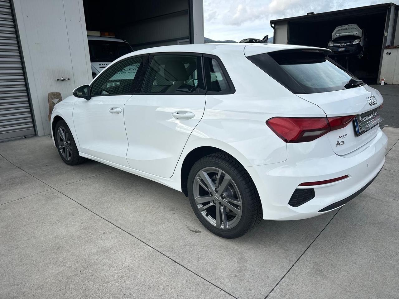 Audi A3 SPB 30 TDI Business Advanced