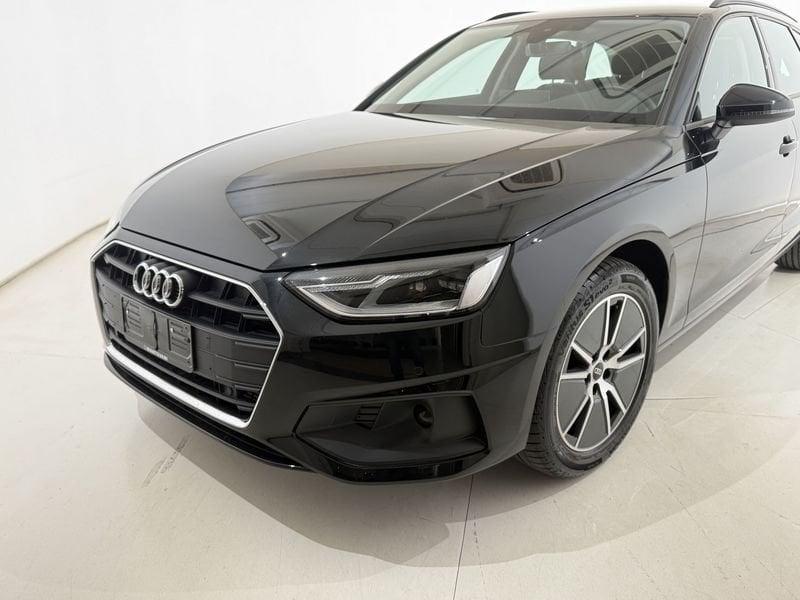 Audi A4 2.0 40 G-TRON BUSIN ADVAN. S TRONIC *METANO*26500KM*IVA ESPOSTA*