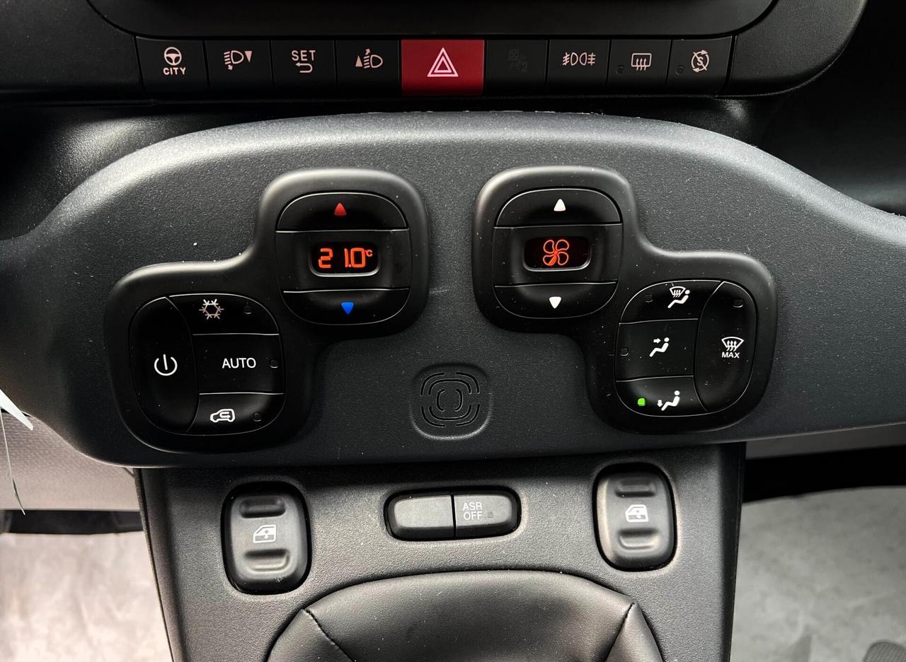 Fiat Panda 1.0 FireFly S&S Hybrid City Cross Look