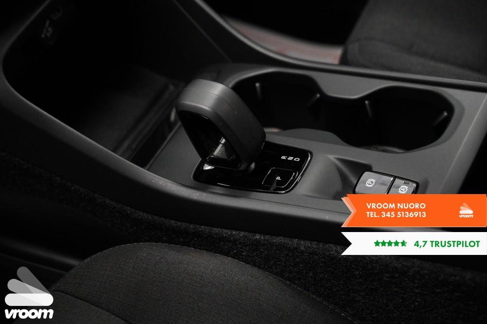 VOLVO XC40 (2017-->) XC40 B3 automatico Essential
