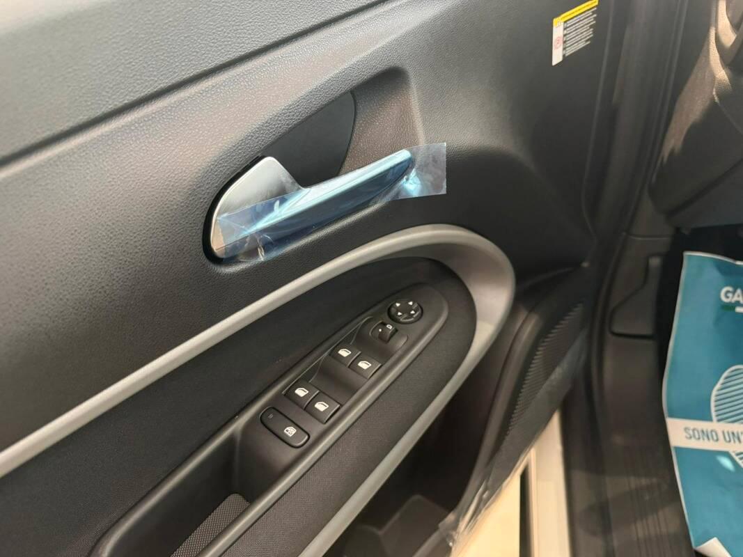 Jeep Avenger 1.2 t. e-hybr.mhev Longitude fwd 110cv edct6