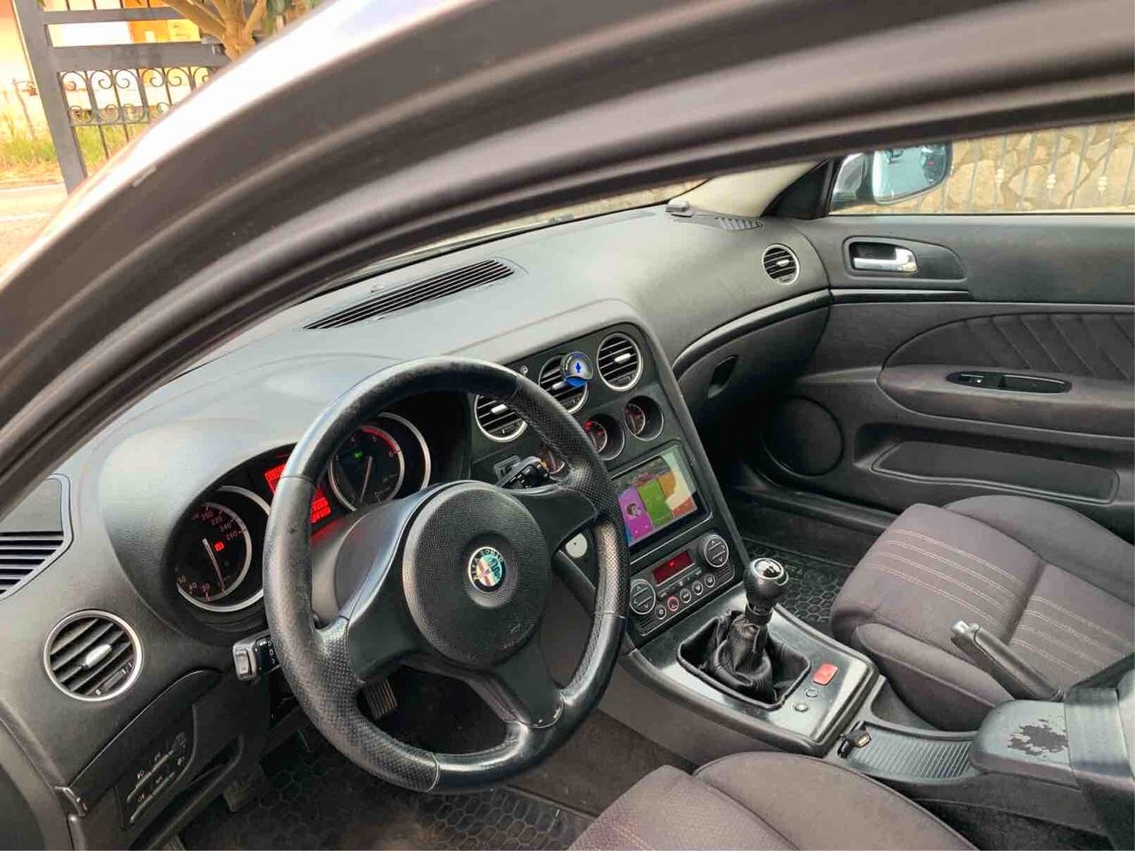 Alfa Romeo 159 1.9 JTDm Distinctive
