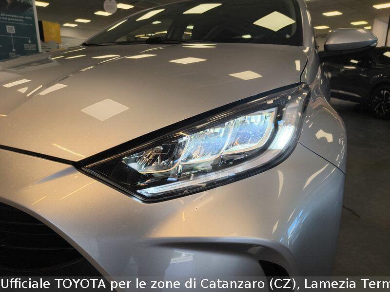 Toyota Yaris Hybrid Trend MY22