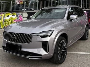 Volvo XC 90 XC90 B5 AWD automatico 7 posti Ultra Bright AUTO A NOLEGGIO
