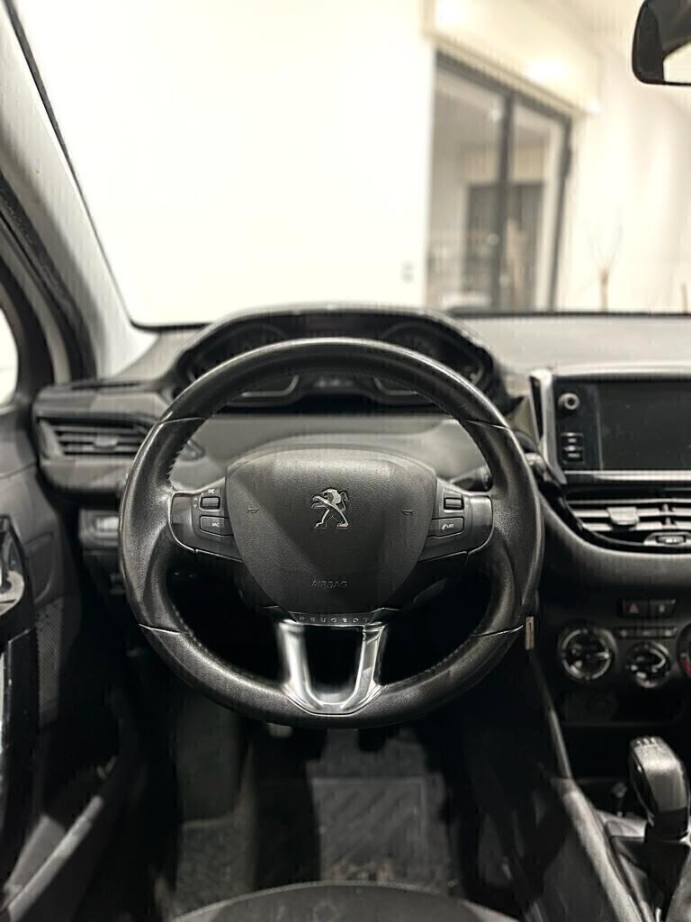 Peugeot 208 BlueHDi 75 5 porte Allure