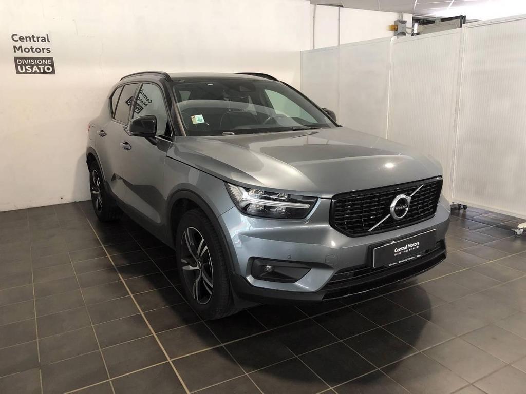 Volvo XC40 2.0 T4 R-Design AWD Geartronic