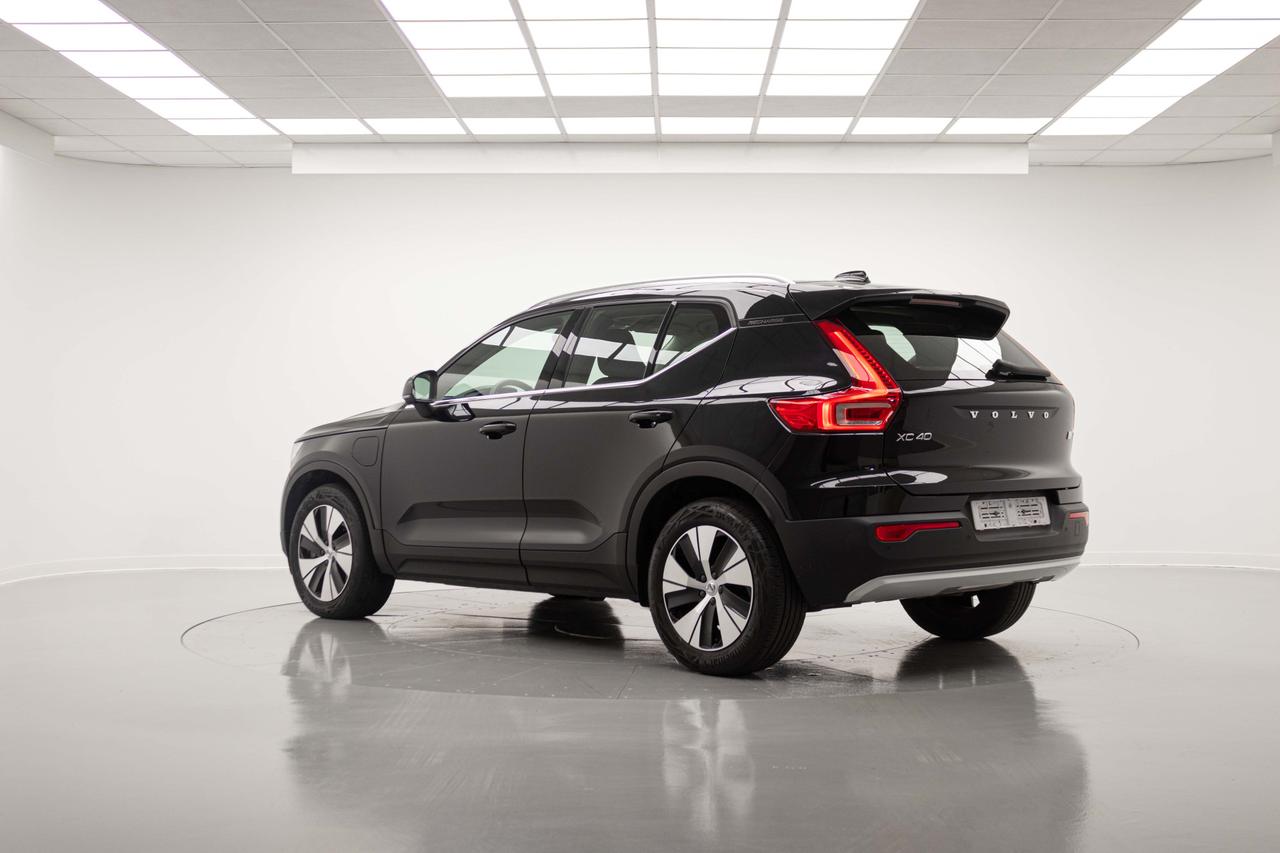 VOLVO XC40 T4 RECHARGE PLUG-IN HYBRID