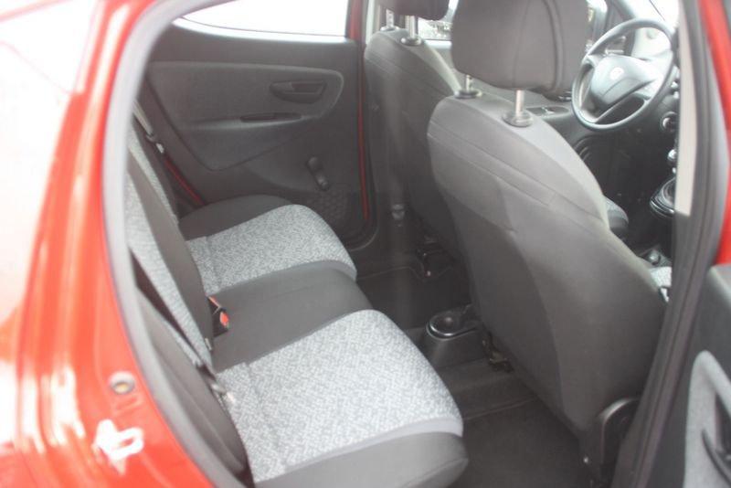 Lancia Ypsilon 1.0 FireFly 70cv Hybrid Silver