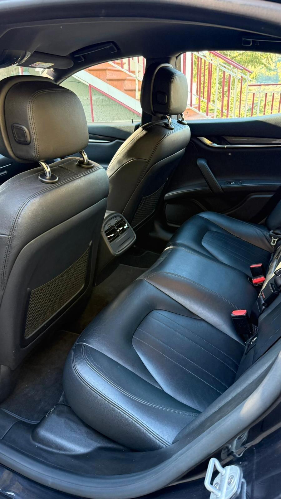 Maserati Ghibli V6 Diesel 275 CV Gransport