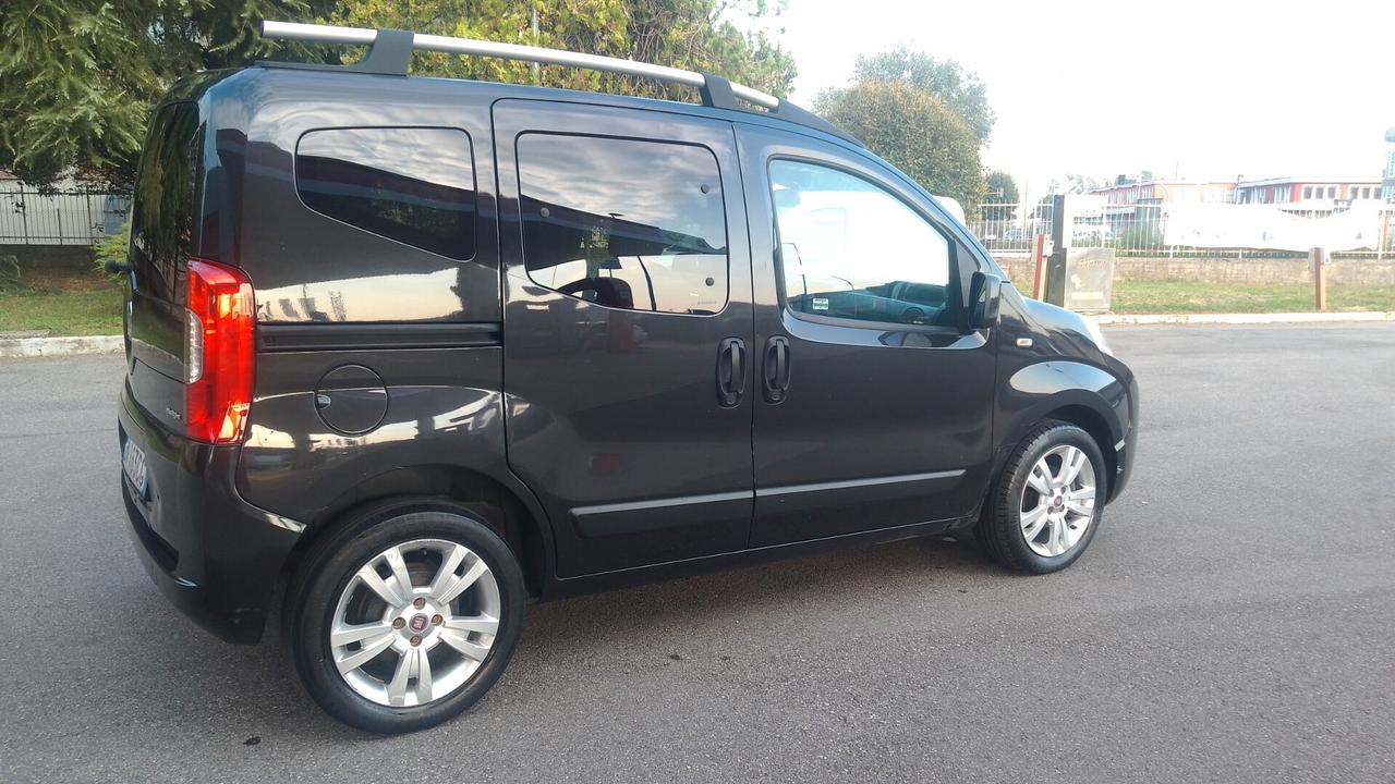 Fiat Qubo Fiat Qubo 1.3 Mjt vettura 2012 neopatentati 5 posti