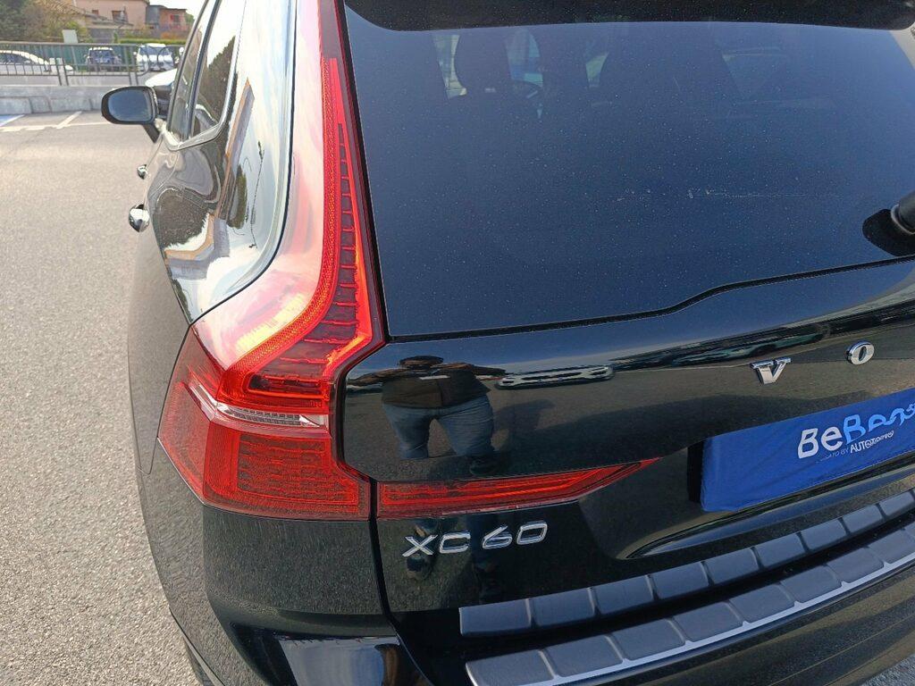 Volvo XC60 2.0 B4 Core AWD automatico