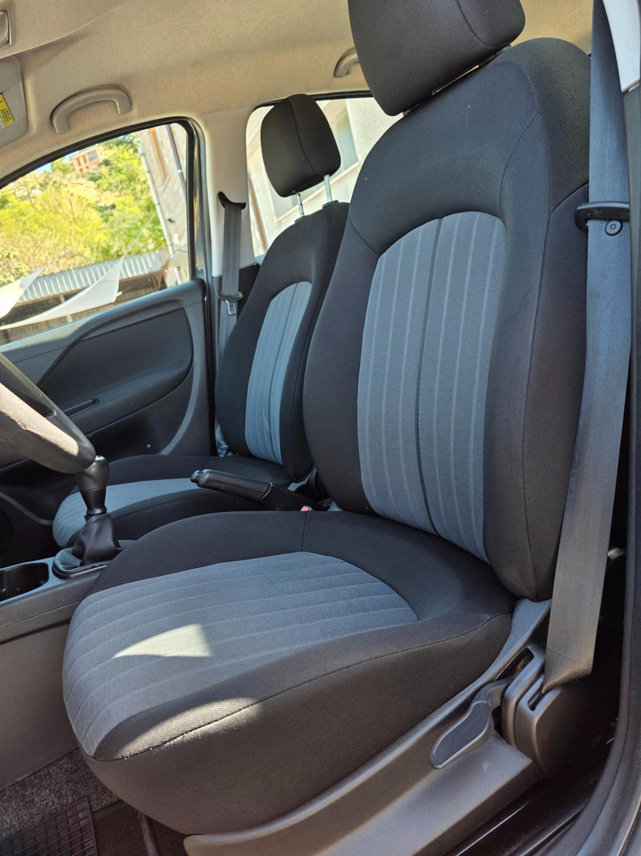 Fiat Punto 1.3 MJT II S&S 95 CV 5 porte