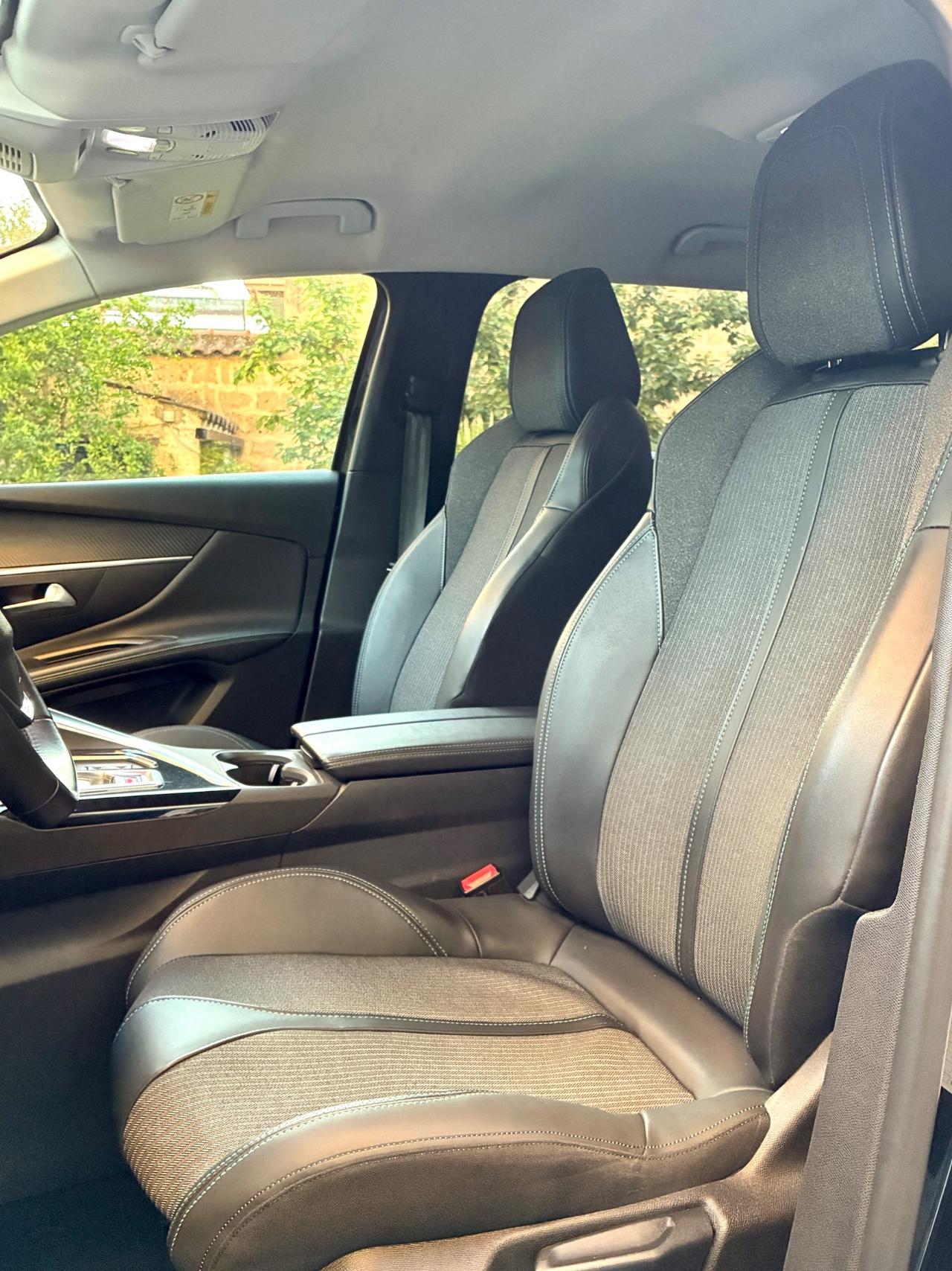 Peugeot 5008 BlueHDi 130 S&S EAT8 Allure 7 posti