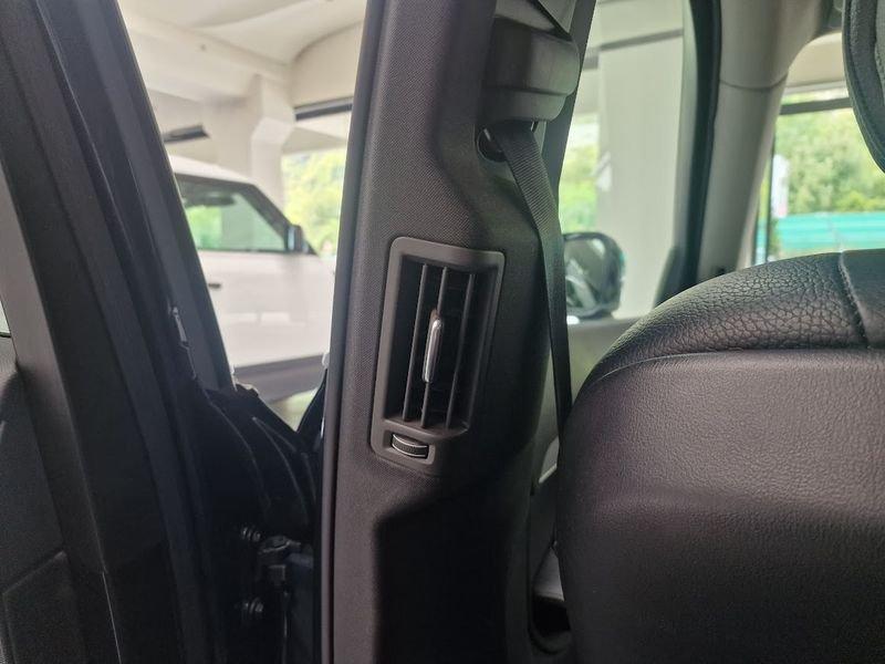 Volvo XC90 D5 AWD Geartronic 7 posti Momentum Euro 6 D-Temp