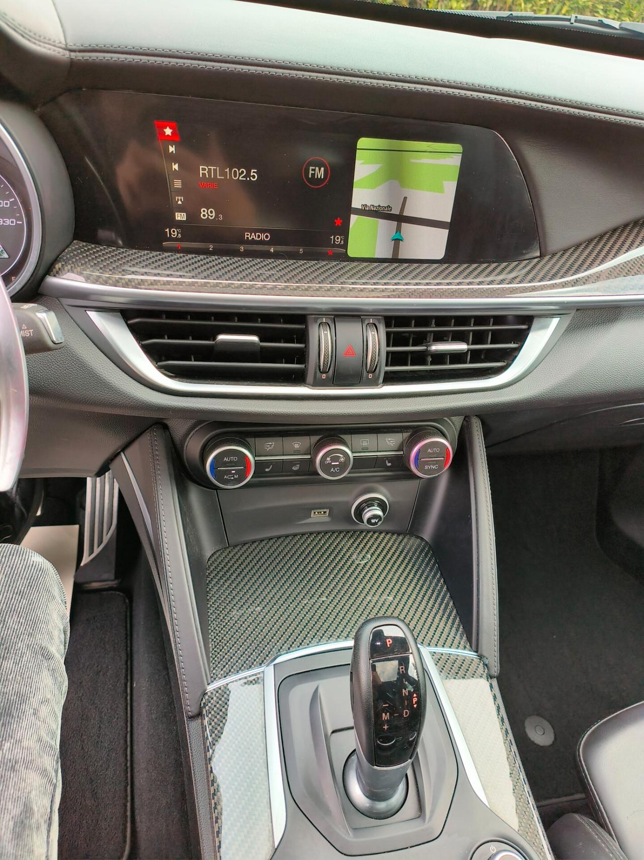 Alfa Romeo Stelvio 2.9 Bi-Turbo V6 510 CV AT8 Quadrifoglio