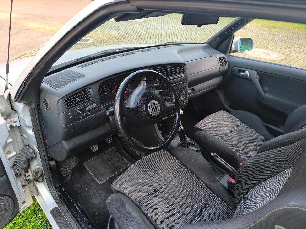 Volkswagen Golf Cabriolet 1.6 cat 3 porte Highline