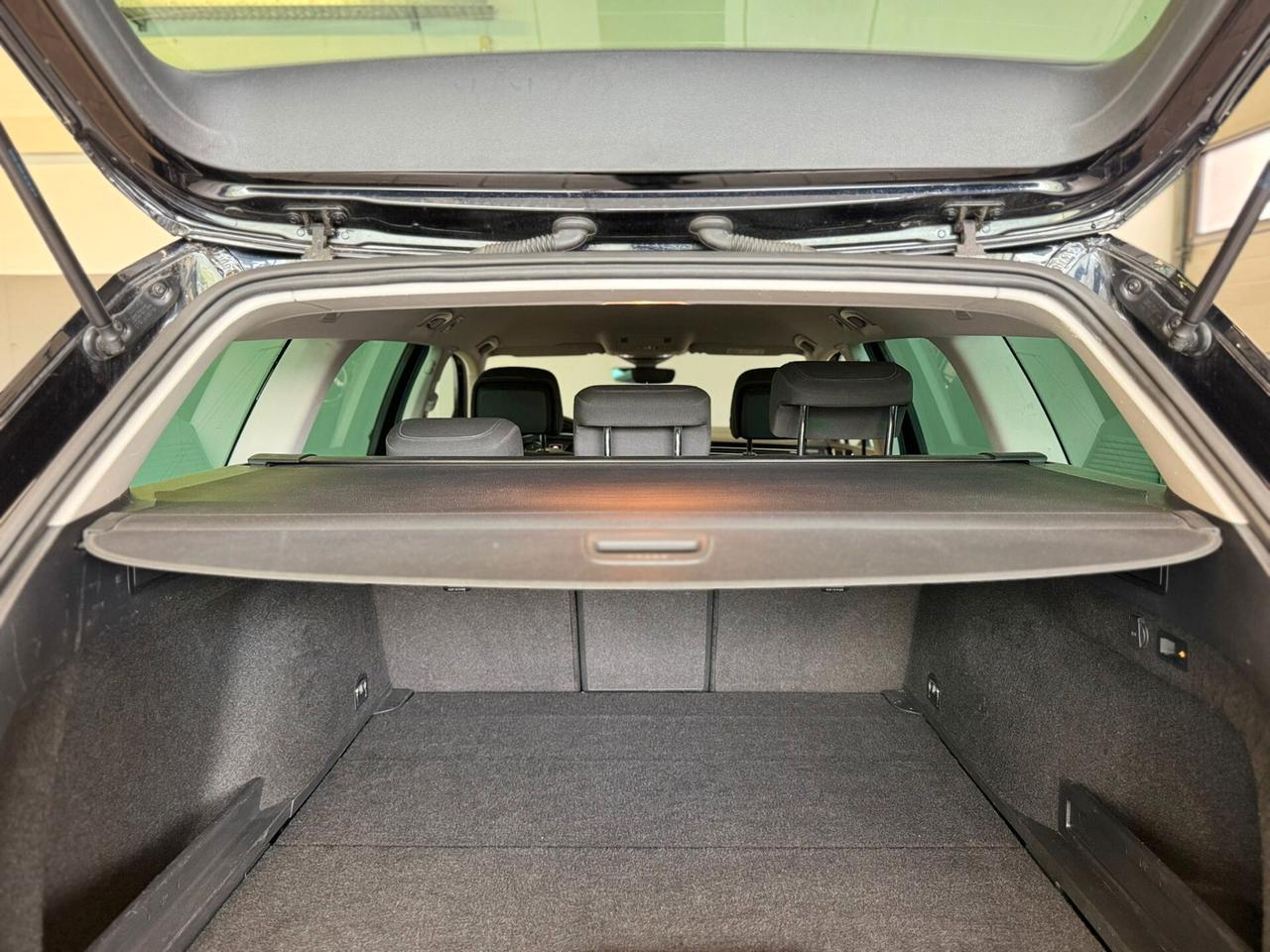 Volkswagen Passat Variant 2.0 TDI DSG Comfortline Gancio